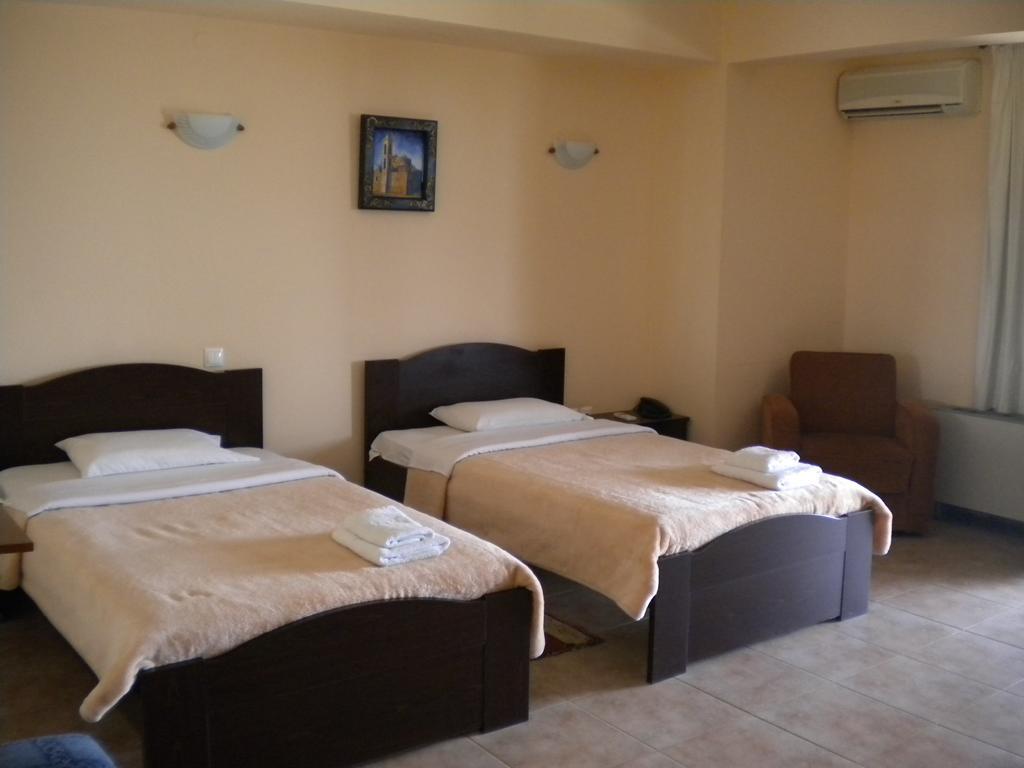 Porto Lagos Rooms الغرفة الصورة