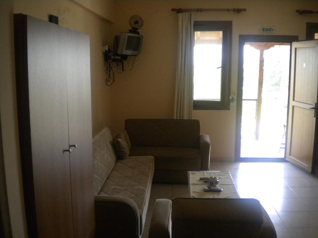 Porto Lagos Rooms الغرفة الصورة